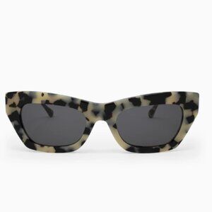 Apercu Claire Rose 01 Sunglasses